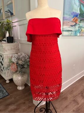 Laundry by Shelli Segal Red Off Shoulder Lace Cocktail Dress Size 6 Midi Sheath